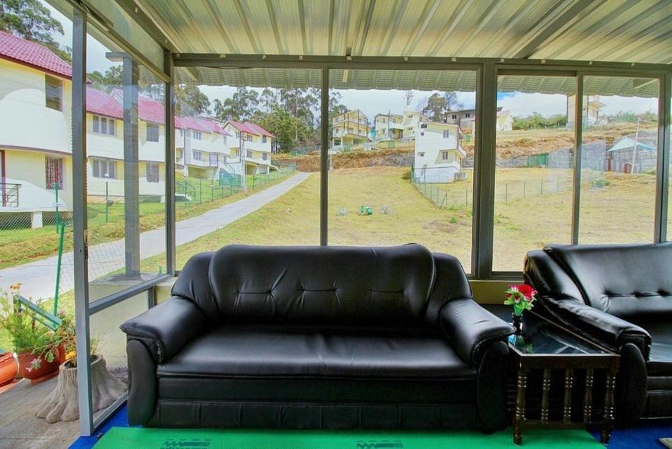 Starlight Hotels Kodai Kodaikanal Exteriör bild