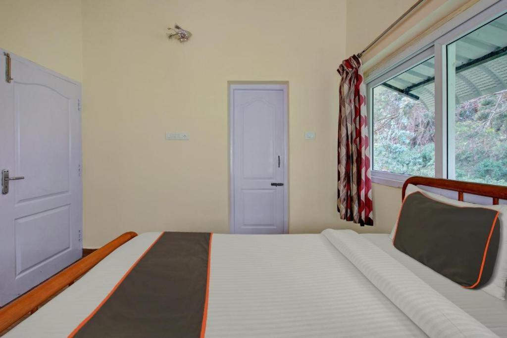 Starlight Hotels Kodai Kodaikanal Exteriör bild