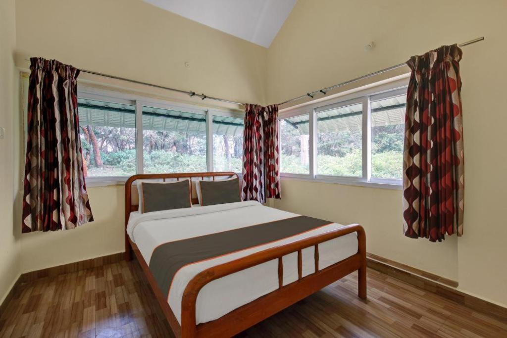 Starlight Hotels Kodai Kodaikanal Exteriör bild
