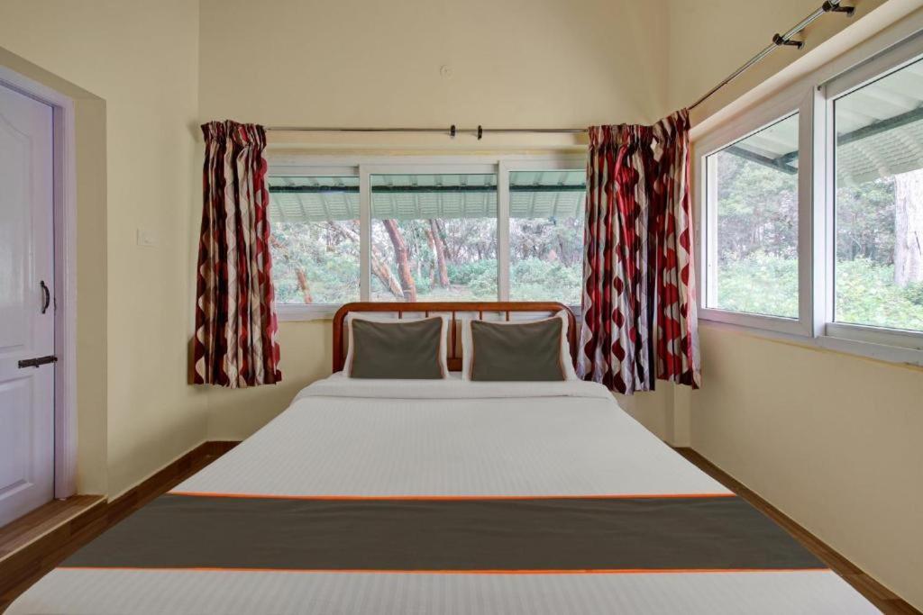 Starlight Hotels Kodai Kodaikanal Exteriör bild
